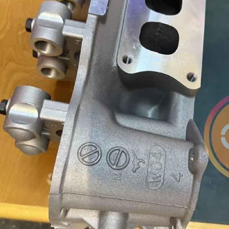 سرسیلندر نیمه نیسان دو کانگورو ژاپن